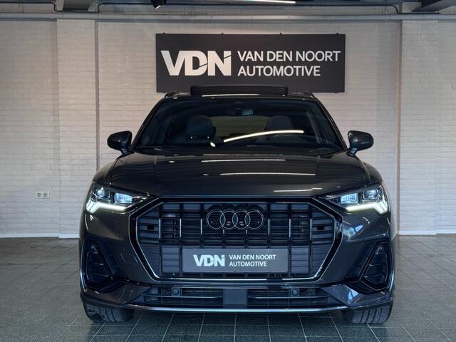 Audi Q3 35 TFSI S-Line Black Edition Pano Camera Leder Trekhaak 19''
