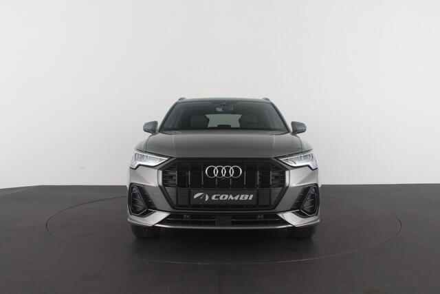 Audi Q3 45 TFSI e S edition Panodak | 245pk | Plug-in Hybride