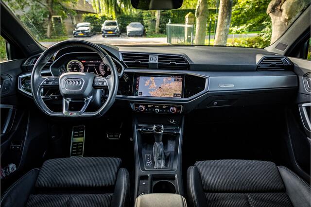 Audi Q3 Sportback 45 TFSI e S Edition Panorama 20" Camera
