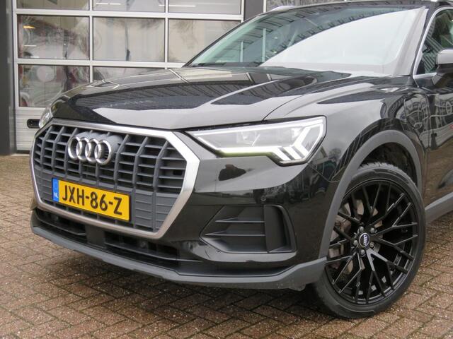Audi Q3 45 TFSIe 245pk EDITION / 20 Inch / Camera / Matrix Led / Keyless / Elec.achterklep BOVAG garantie