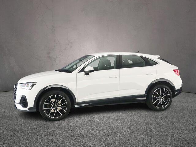 Audi Q3 Sportback 35 TFSI S Edition | Achteruitrijcamera | Elektrische achterklep | Dodehoek detectie | Cruise Control | Sportonderstel | Stoelverw