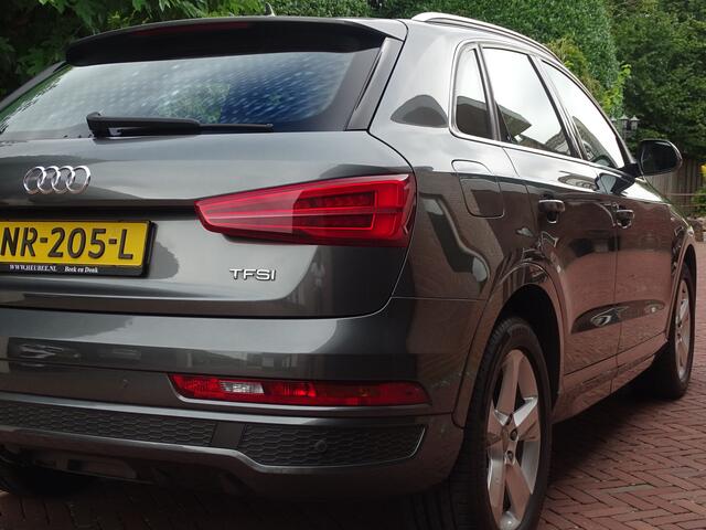 Audi Q3 1.4 TFSI Sport S-line pro Autom. 2de eig. Nw staat