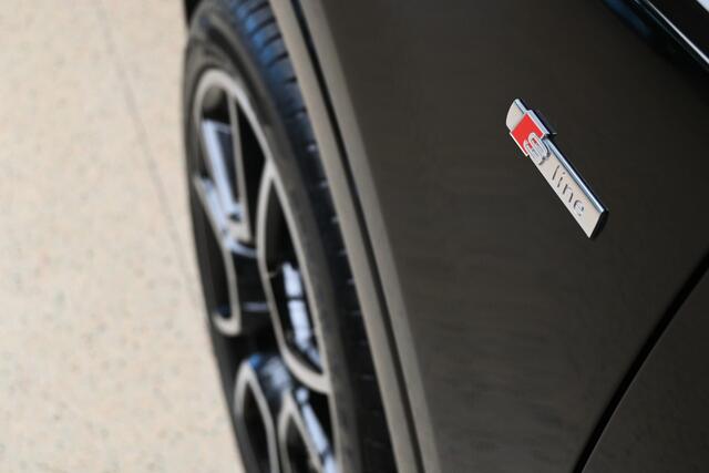 Audi Q3 2.0 TFSI 180pk quattro S-Line Adrenalin | Pano | Bi-xenon | Leder | NL-auto |