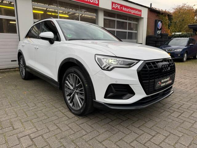 Audi Q3 35 TFSI 150PK S-Tronic S-Line Black Optic Matrix LED Leder Cruise PDC