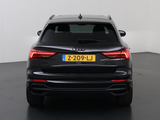 Audi Q3 45 TFSI e S edition | SOH 96% | Optiek-Pakket Zwart | Panoramadak | Elektr. Trekhaak | Leder | Adaptieve Cruise Control | Achteruitrijcamera | S-Line In/Exterieur | Stoelverwarming |