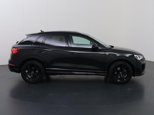 Audi Q3 45 TFSI e S edition | SOH 96% | Optiek-Pakket Zwart | Panoramadak | Elektr. Trekhaak | Leder | Adaptieve Cruise Control | Achteruitrijcamera | S-Line In/Exterieur | Stoelverwarming |