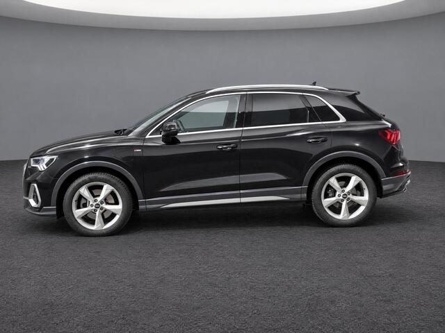 Audi Q3 45 TFSIe 245pk S edition · Camera · Apple/Android Car Play · Stoelverwarming · Navigatie · Elek. Achterklep · Keyless · 19'' Inch ·