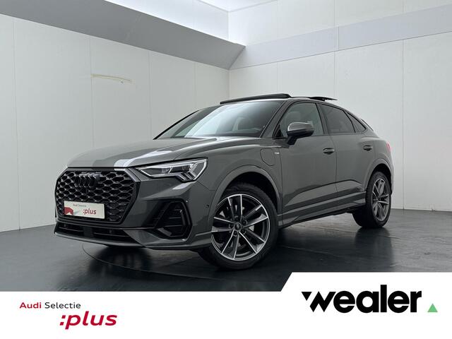 Audi Q3 Sportback 45 TFSI e S Edition | 245 PK | SoH 94% | Adaptive Cruise Control | Achteruitrijcamera | Panoramadak | Volleder | Dodehoek detectie | Climate control | Elektrische achterklep | Navigatiesysteem | Sfeerverlichting | Stoelverwarming | Apple Carplay / Android Auto |