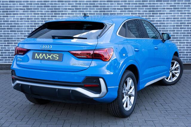 Audi Q3 Sportback 45 TFSI e S Edition | Plug-in Hybrid (PHEV) | Achteruitrijcamera | Parkeersensoren | Virtual Cockpit Groot | Stoelverwarming | Keyless Entry | Elektrische Achterklep | Cruise Control | Navigatie | Apple Carplay | Android Auto