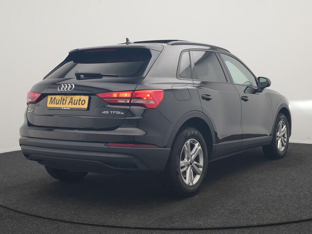 Audi Q3 45 TFSI e Advanced edition PHEV 245pk Dealer O.H | Panodak | 360 Camera | Blis | Voorstoelen Verwarmd | Sfeerverlichting | Cruise Control | DAB | Navigatie | Virtual | 17"L.M | Plug In Hybrid