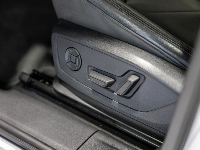 Audi Q3 35 TFSI Advanced / 150pk / Panorama dak / Stoelverwarming / Dodehoek herkenning / Achteruitrij camera / – foto 8