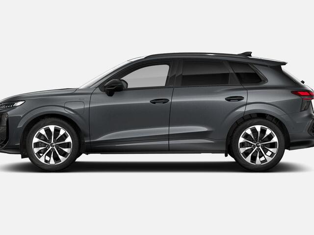 Audi Q3 1.5 200kW e-hybrid S edition 272 PK · Tech plus · Trekhaak elek. wegklapbaar · Glazen panoramadak – foto 7