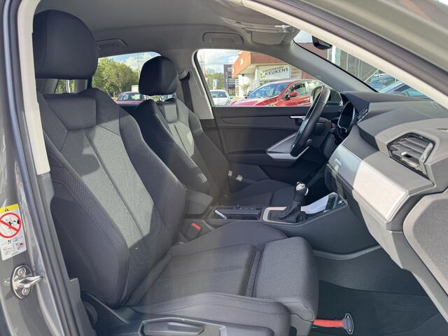 Audi Q3 45 TFSI e S edition – foto 9
