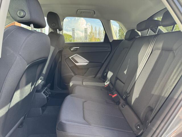 Audi Q3 45 TFSI e S edition – foto 10