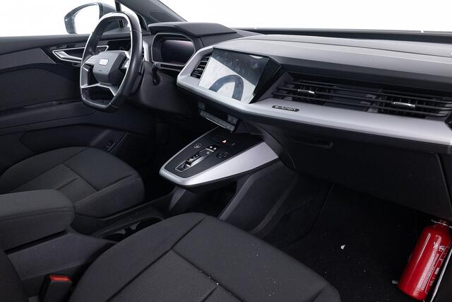 Audi Q4 35 Launch edition Advanced Plus 55 kWh .