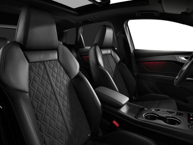 Audi Q4 S edition quattro 82 kWh 340 PK · Tech pro · Glazen panoramadak · Augmented reality head-up display