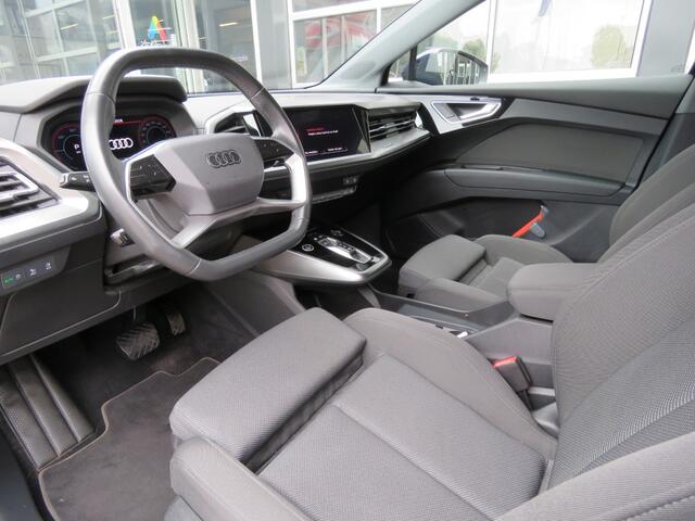 Audi Q4 35 LAUNCH EDITION ADVANCED. 55 KWH / 20 Inch / Sportstoelen / Stoelverw. / BOVAG garantie