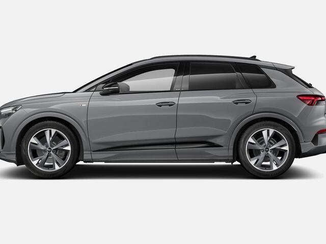 Audi Q4 S edition performance 82 kWh 286 PK · Glazen panoramdak · Trekhaak elek. wegklapbaar · Optiekpakket zwart
