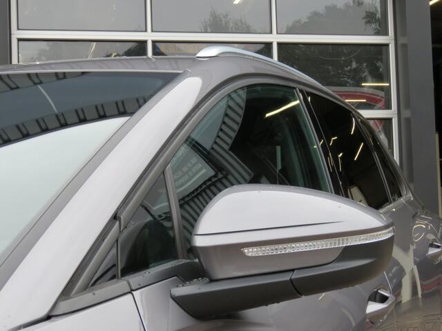 Audi Q4 40 LAUNCH EDITION ADV. 77kWh / Trekhaak / Head up / 20 inch / BOVAG garantie