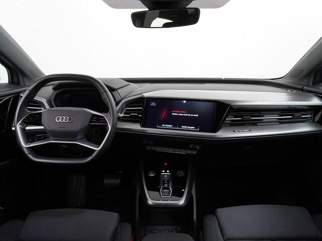 Audi Q4 Sportback e-tron 40 204pk 77kWh Adap.Cruise Sport-St. 20" Apple Carplay Android Camera Navi Matrix Led Elek.Achterklep Trekhaak Ecc Stoelverwarming Pdc DAB Wifi Advanced Edition Audi sound system Assistentiepakketten-Parking/Tour/Plus 1e Eigenaar Origineel Nederlan