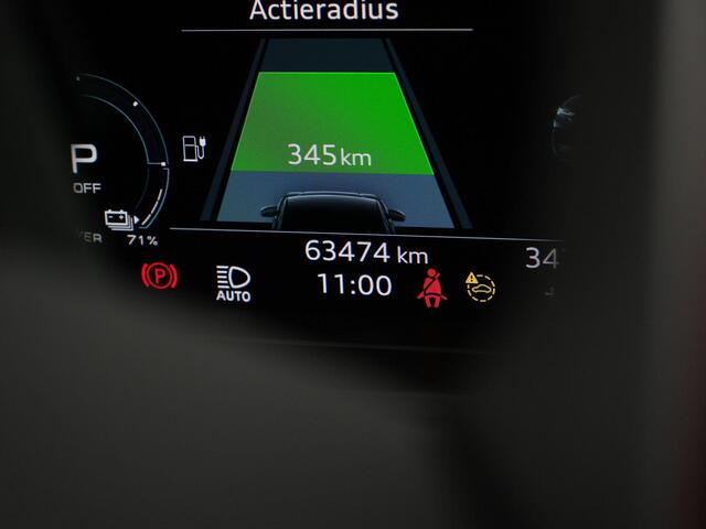 Audi Q4 Sportback e-tron 40 77 kWh 204 pk S-tronic S edition | Matrix LED | Achteruitrijcamera | Adaptive Cruise Control | Standkachel | Optiekpakket zwart | 21 inch