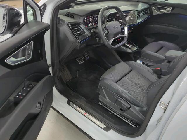 Audi Q4 Sportback e-tron 40 S edition 77 kWh Head up display / Adaptief demping systeem / Achteruitrij camera / 20'' LMV