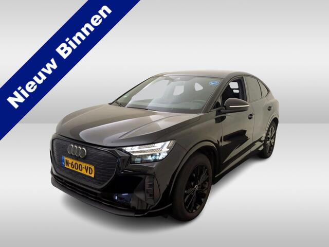 Audi Q4 Sportback e-tron 40 Launch edition Advanced Plus 77 kWh / Zwenkbare trekhaak / Led Matrix / Camera / Stoelverwarming / Optiek Zwart