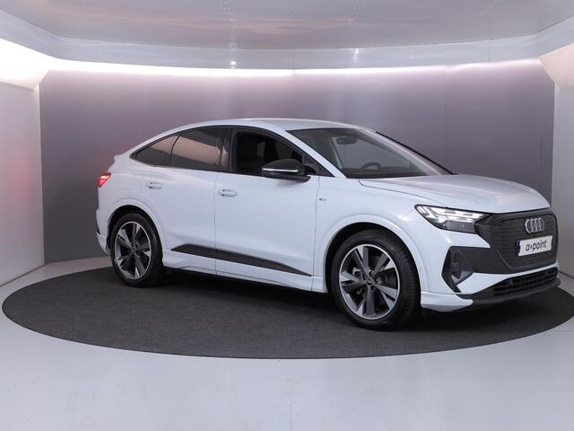 Audi Q4 Sportback e-tron 40 S edition 77 kWh 204 pk | Navigatie | Parkeersensoren (Park assist) | Achteruitrijcamera | Stoelverwarming | S-Line |