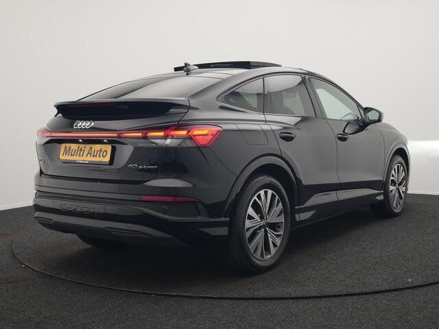 Audi Q4 Sportback e-tron 40 S edition 204pk | Panodak | Adaptive Cruise | Lederen Sportstoelen Verwarmd | Head Up | Matrix LED | Camera | Keyless | Sfeerverlichting | Apple Carplay |
