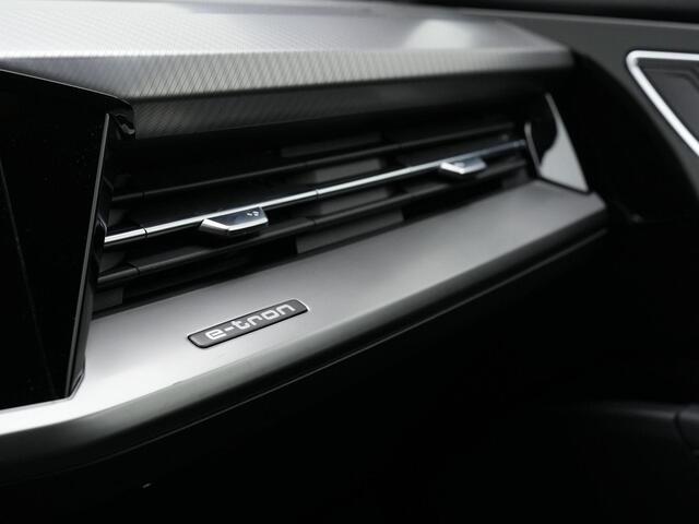 Audi Q4 Sportback e-tron 40 Launch edition 77 kWh 204 pk | Panoramadak | Leder | Achteruitrijcamera | Stoelverwarming