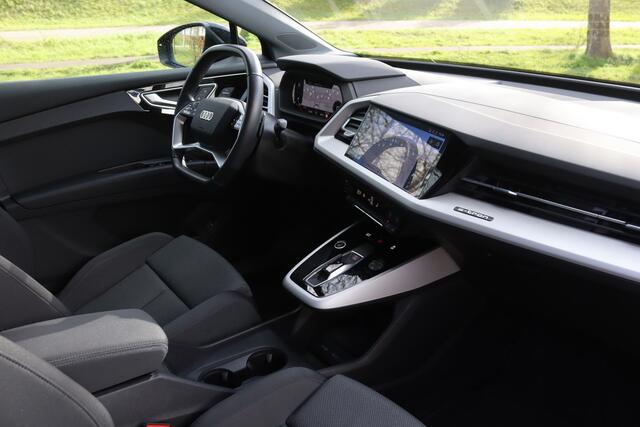 Audi Q4 Sportback e-tron 50 quattro Advanced edition 77 kWh Optiek Zwart Pano/Keyless/Navi+/Elek. stoelen+mem/CarPlay/ACC/21"/Trekhaak wegkl.