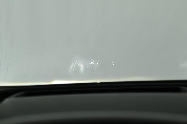 Audi Q4 Sportback e-tron 40 204pk S edition 77 kWh SOH 91% Leder Memory Sonos Head-Up Stoelverwarming Warmtepomp Camera Navigatie 2x S-Line