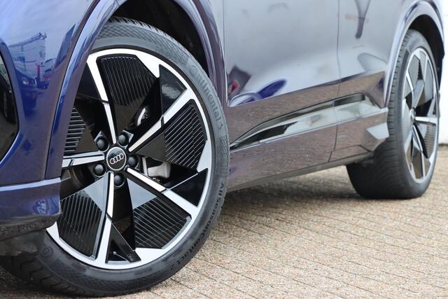 Audi Q4 Sportback e-tron 40 S edition 204pk 77kWh | Pano | HUD | S Line interieur