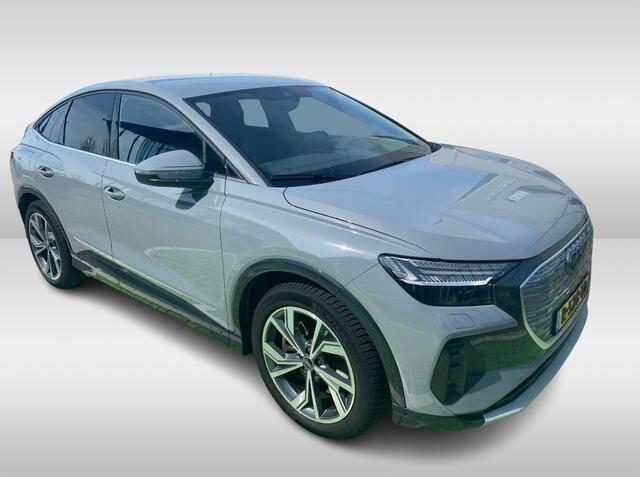 Audi Q4 Sportback e-tron 40 Advanced edition 77 kWh / Trekhaak / Camera / Head-up / CarPlay / 18'' / Keyless / Dodehoek / Stoelverwarming / DAB / ACC