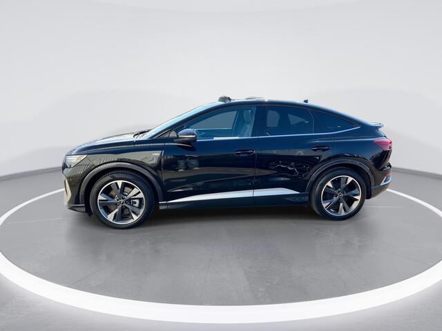 Audi Q4 Sportback e-tron 40 S Line 82kWh / 204pk · Apple/Android Car Play · Adaptive Cruise Control · Navigatie · SONOS · Camera + Parkeersensoren · Drive select · Garantie t/m 26-09-2026 of 60000km