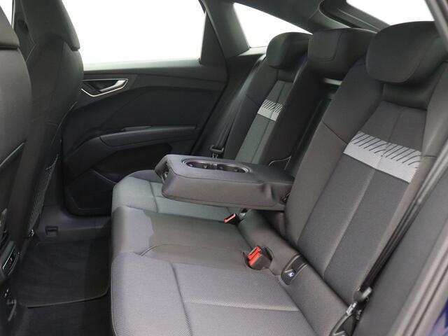 Audi Q4 Sportback e-tron 45 Advanced edition 82 kWh 286PK Aut. Warmtepomp, Keyless, Achteruitrijcamera, Head-Up Display, Adaptieve Cruise Controle, Stoelverwarming