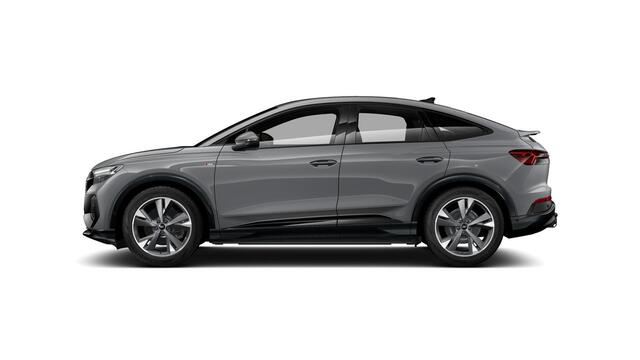 Audi Q4 Sportback e-tron 50 quattro S edition 77 kWh Trekhaak - Panoramdak - Adaptieve Cruise Control - Comfortpakket - MMI navigatie pro - Sonos - Assistentiepakket plus - Sportonderstel - Sportstoelen -