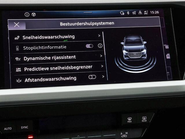 Audi Q4 Sportback e-tron 40 Edition 77 kWh 204pk · SOH 96% · Camera · Keyless · Head-Up Display · ACC · Sportstoelen · Apple/Android Car Play · Elek. Achterklep ·