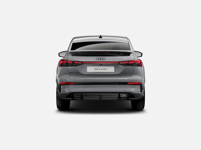 Audi Q4 Sportback S edition performance 82 kWh 286 PK · MMI bijrijdersdisplay · Tech plus · Trekhaak