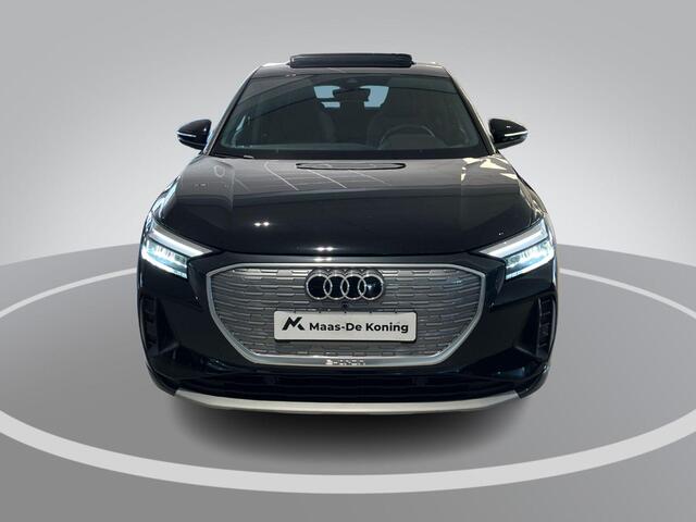 Audi Q4 Sportback e-tron 40 Advanced 204pk 82 kWh · Panoramadak · Trekhaak · Stoelverwarming · Apple/Android Car Play · Sportstoelen · Navigatie ·