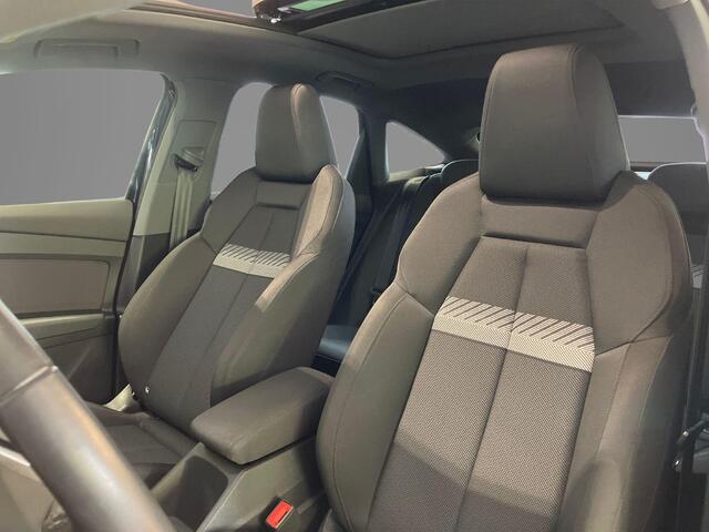Audi Q4 Sportback e-tron 40 Advanced 204pk 82 kWh · Panoramadak · Trekhaak · Stoelverwarming · Apple/Android Car Play · Sportstoelen · Navigatie ·