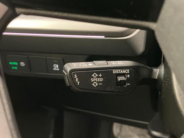 Audi Q4 Sportback e-tron 40 Advanced 204pk 82 kWh · Panoramadak · Trekhaak · Stoelverwarming · Apple/Android Car Play · Sportstoelen · Navigatie ·