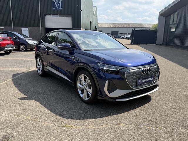 Audi Q4 Sportback e-tron 45 Edition 82 kWh VAN: 44.900,- VOOR: 41.877,- UW WKVOORDEEL: 3.023,-|S-LINE| 10.000KM! | STOELVERWARMING| ELEKTRISCHE ACHTERKLEP| ACHTERUITRIJCAMERA | MATRIX LED|