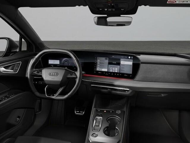 Audi Q4 Sportback e-tron S edition 82 kWh 286 pk | Techniekpakket plus | Glazen panoramadak | Optiekpakket zwart-glanzend | Trekhaak |
