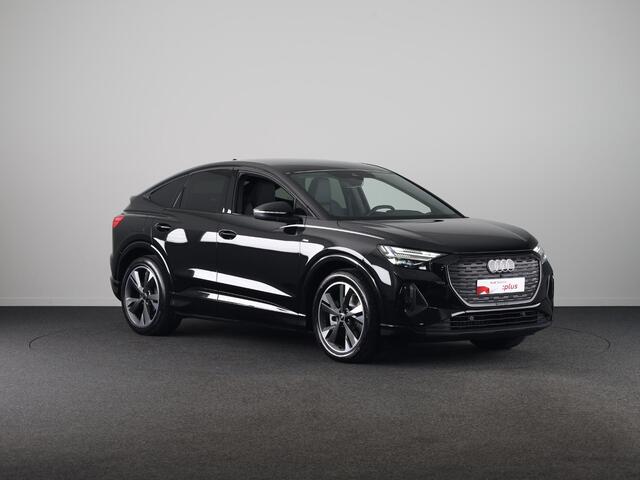 Audi Q4 Sportback e-tron 45 quattro S Edition Competition 82 kWh 286pk | Navigatie | 20 inch lichtmetalen velgen | Adaptive cruise controle | Zwart Optiek