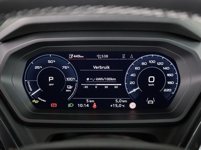 Audi Q4 Sportback e-tron 45 quattro S Edition Competition 82 kWh 286pk | Navigatie | 20 inch lichtmetalen velgen | Adaptive cruise controle | Zwart Optiek