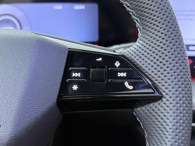 Audi Q4 Sportback e-tron S edition quattro performance 82 kWh | Panoramadak | Memory Stoelen | Sonos | Lederen Stoelen | | Head-Up Display | Matrix-Verlichting |