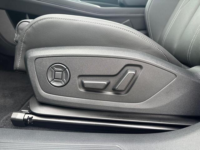 Audi Q4 Sportback e-tron S edition quattro performance 82 kWh · Tech Pro · Panorama dak · SONOS Sound · Ambient lighting · Head-up Display