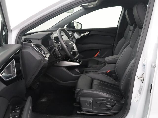 Audi Q4 Sportback e-tron 40 Advanced edition 77 kWh | SOH 93,3% | Leder | Adaptive cruise | Stoelverwarming | Trekhaak | Camera | Park assist | Climate control | Full LED