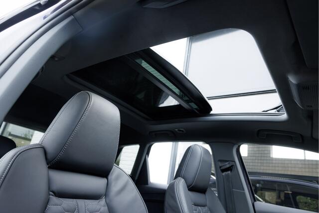 Audi Q4 e-tron 55 quattro Advanced 82 kWh Pano - RS-Zetels - Trekhaak